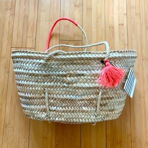 Sézane Pink Tassel Summer Straw Basket